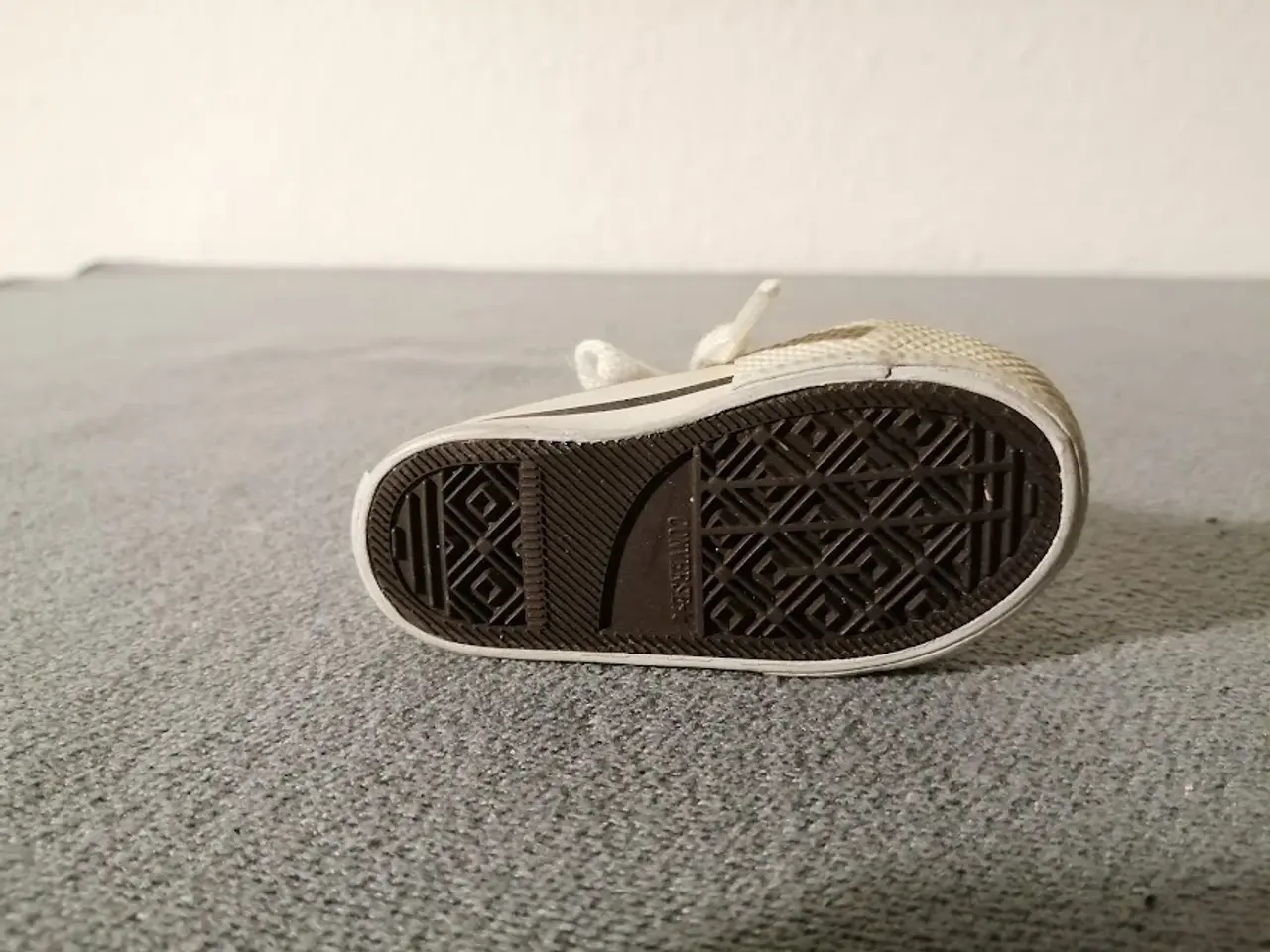 Billede 7 - Flot Converse Allstar Nøglering