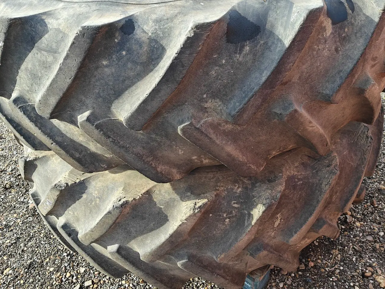 Billede 4 - Tvillingehjul 16.9 R34