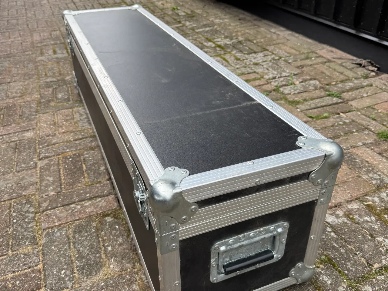Billede 1 - Våbenkuffert til 3 våben, specialbygget flightcase
