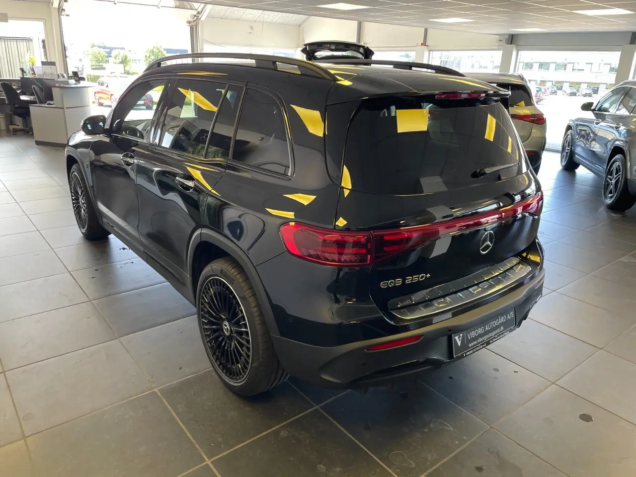 Billede 3 - Mercedes EQB250+ AMG Advance Plus