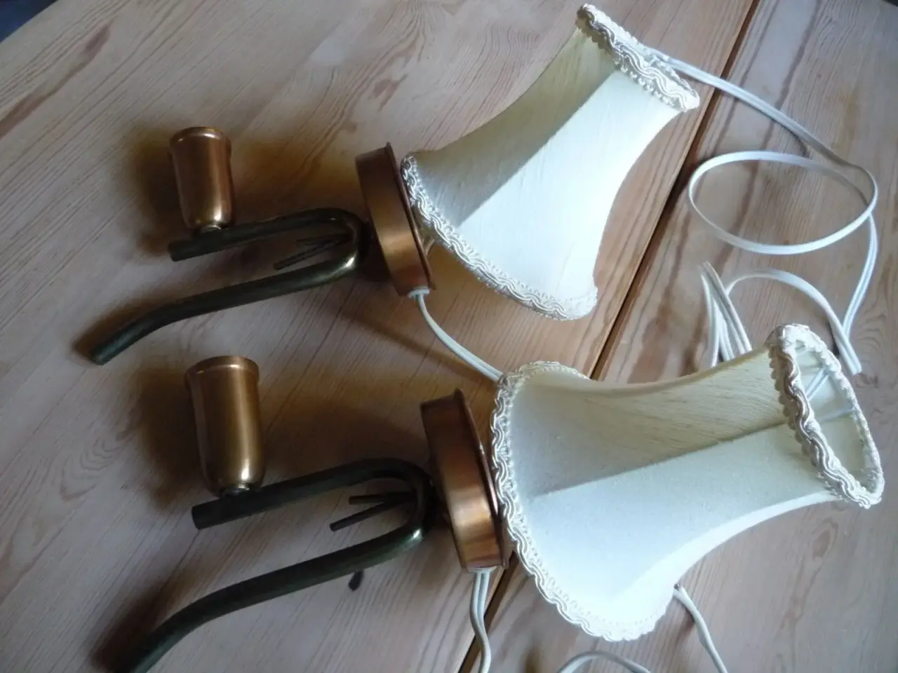 Billede 1 - 2 retro væglamper i kobber og messing