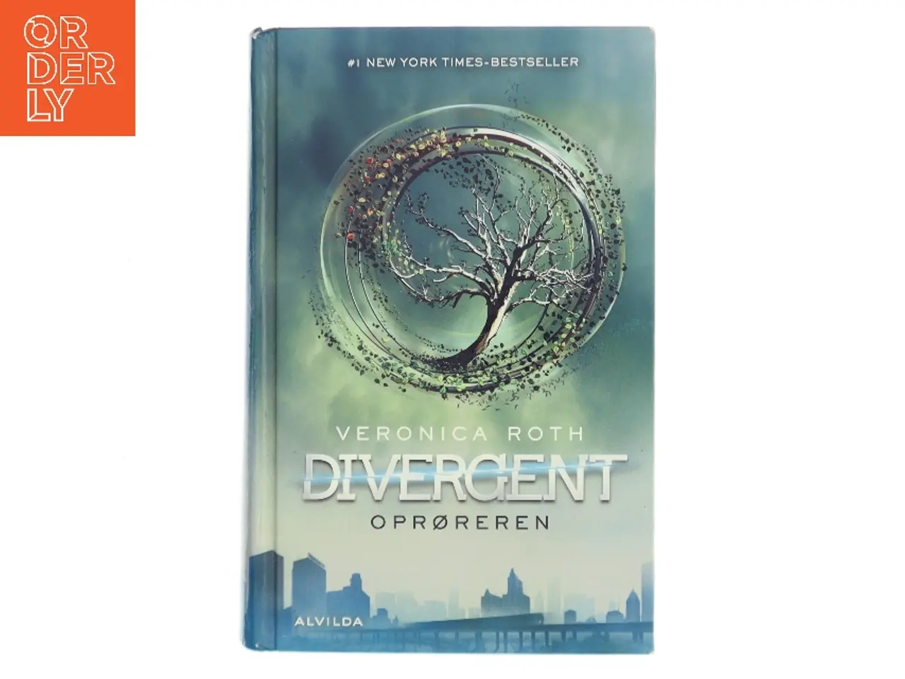 Billede 1 - Divergent. 2 af Veronica Roth (Bog)