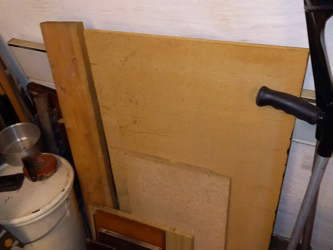 Billede 3 - DIV træ planker - plader - lister - hylder 