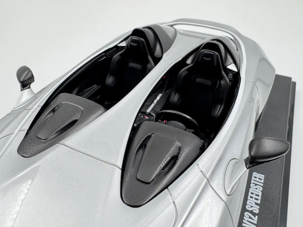 Billede 5 - 2020 Aston Martin V12 Speedster - 1:18