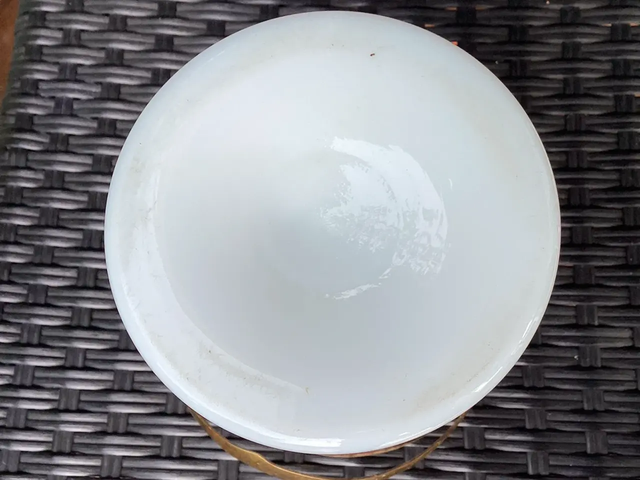 Billede 9 - Fin ældre kiksespand i opaline glas med blå glasur