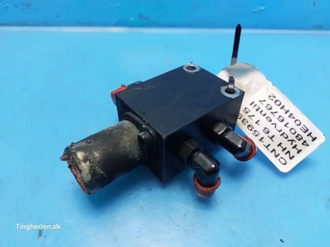 Billede 2 - New Holland T6 Hydraulikventil 48016767