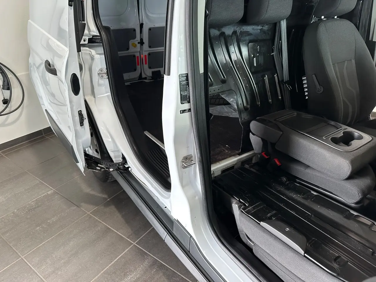 Billede 5 - Ford Transit Connect 1,5 TDCi 100 Trend kort