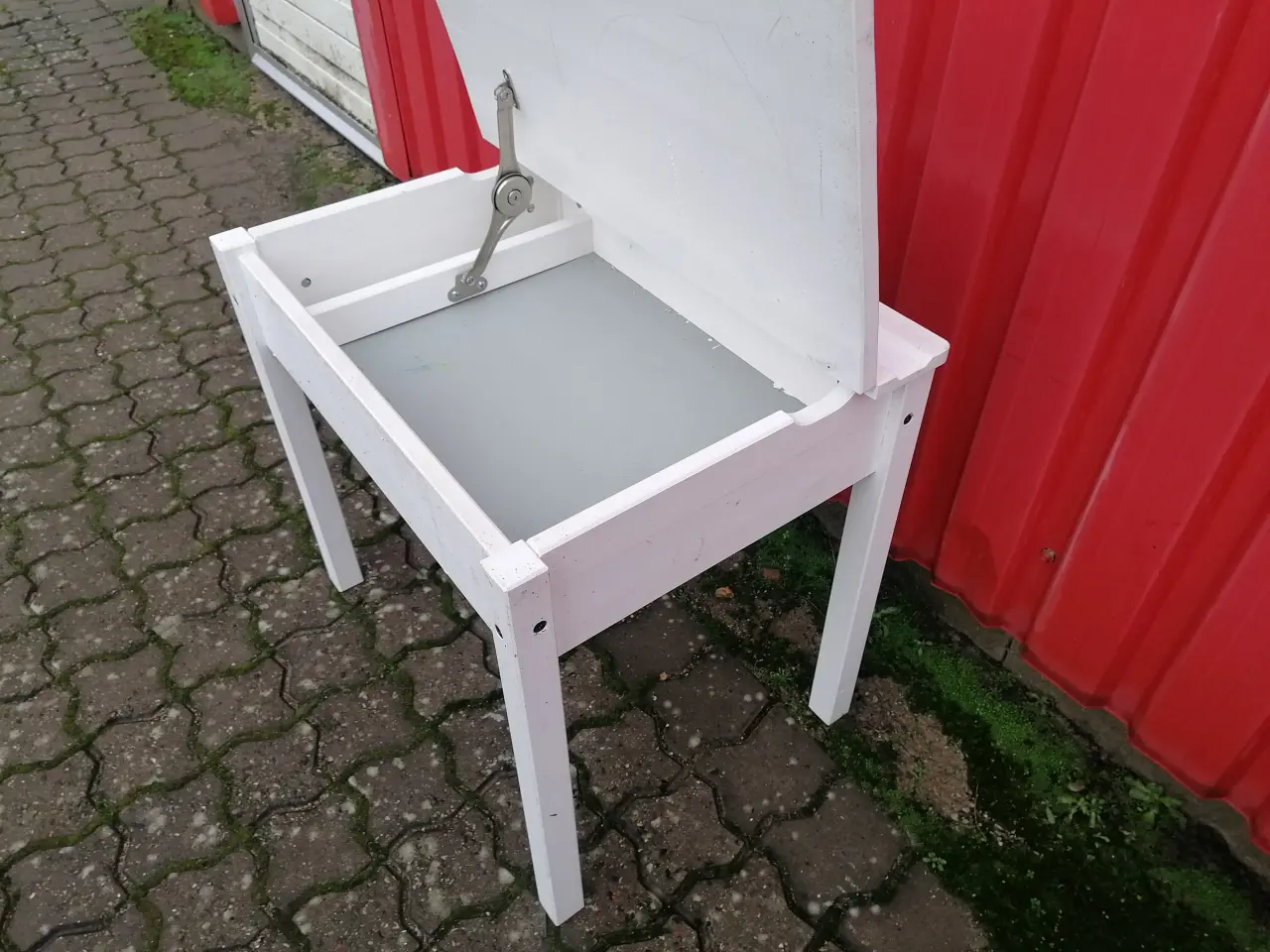 Billede 6 - Børneskrivebord / Skrivepult. ca. HxBxD 55x60x45