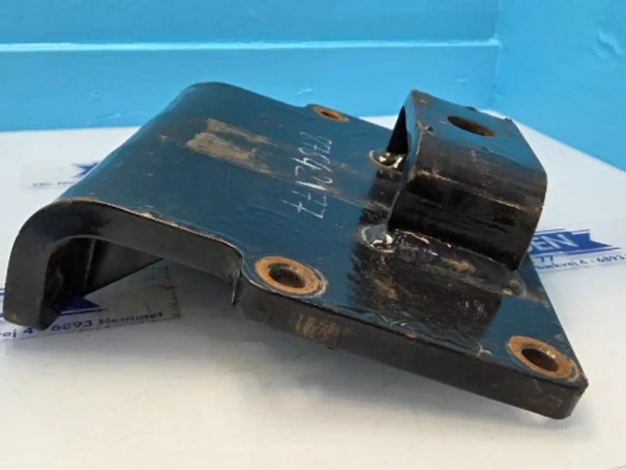 Billede 3 - New Holland T6030 Beslag 87642177