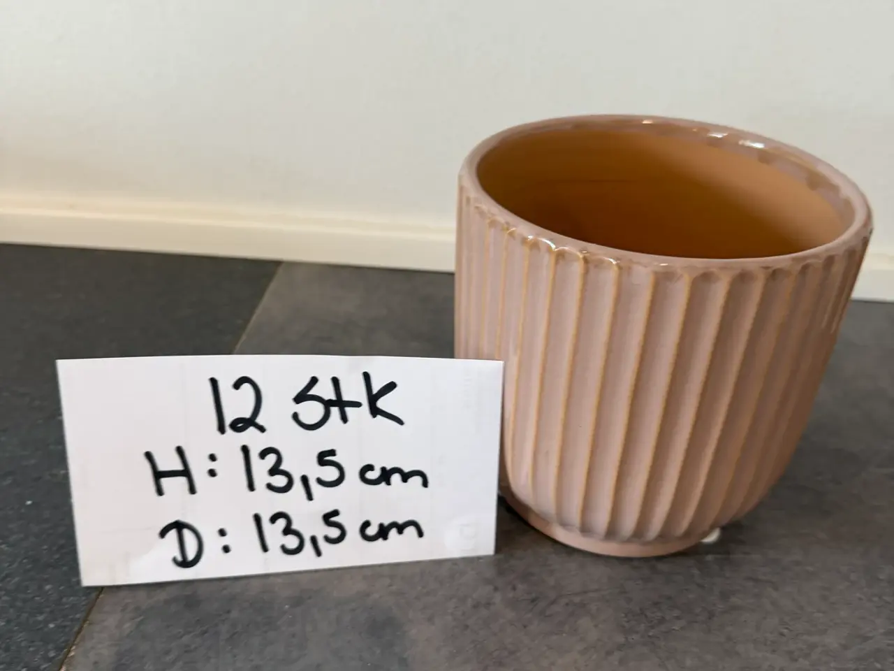 Billede 10 - Div potter osv fra lukket blomster butik 