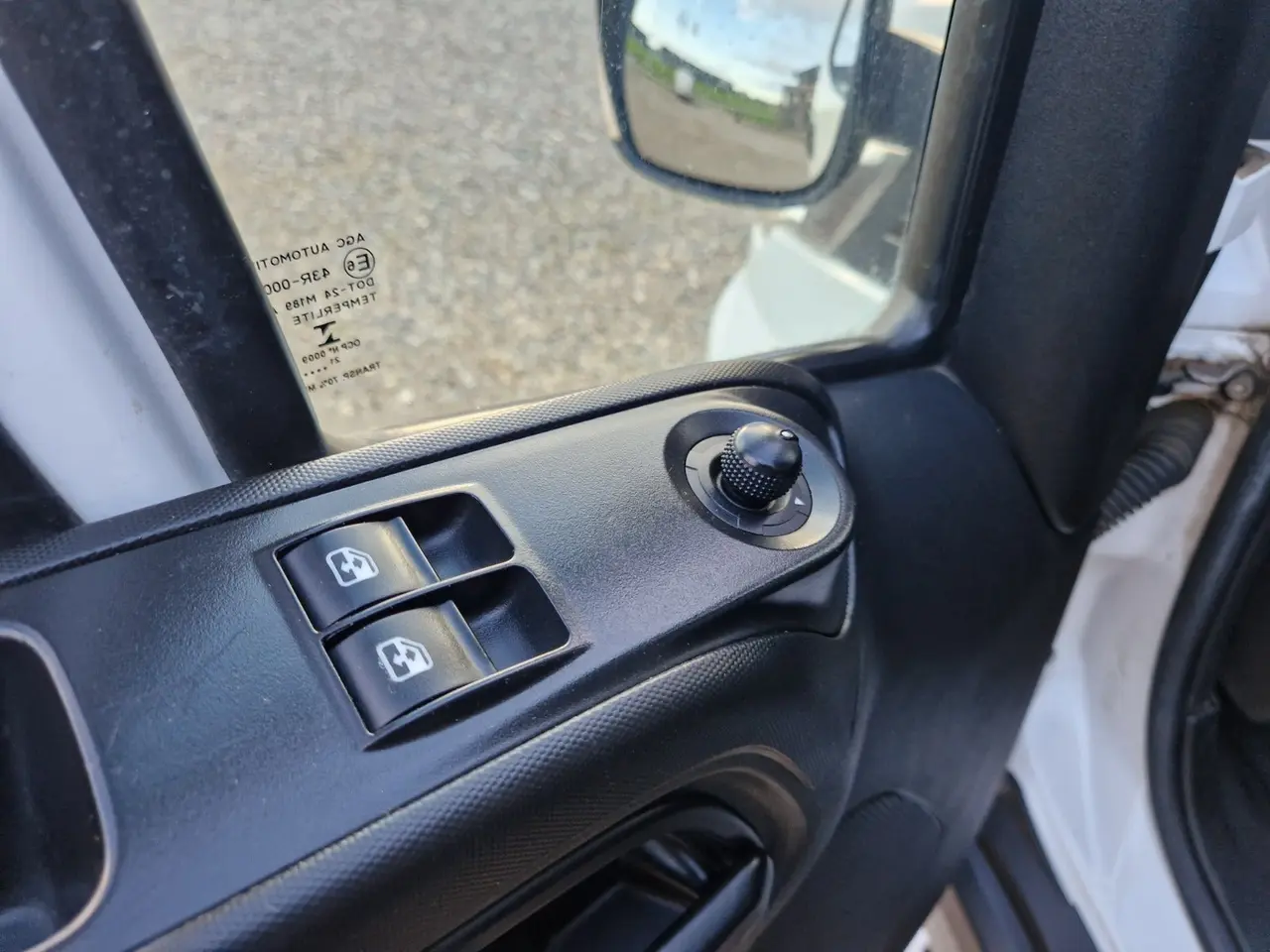 Billede 14 - Iveco Daily 2,3 35S14 Mandskabsvogn m/lad