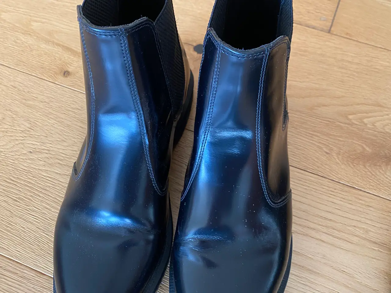 Billede 2 - Dr. Martens loafers og støvle