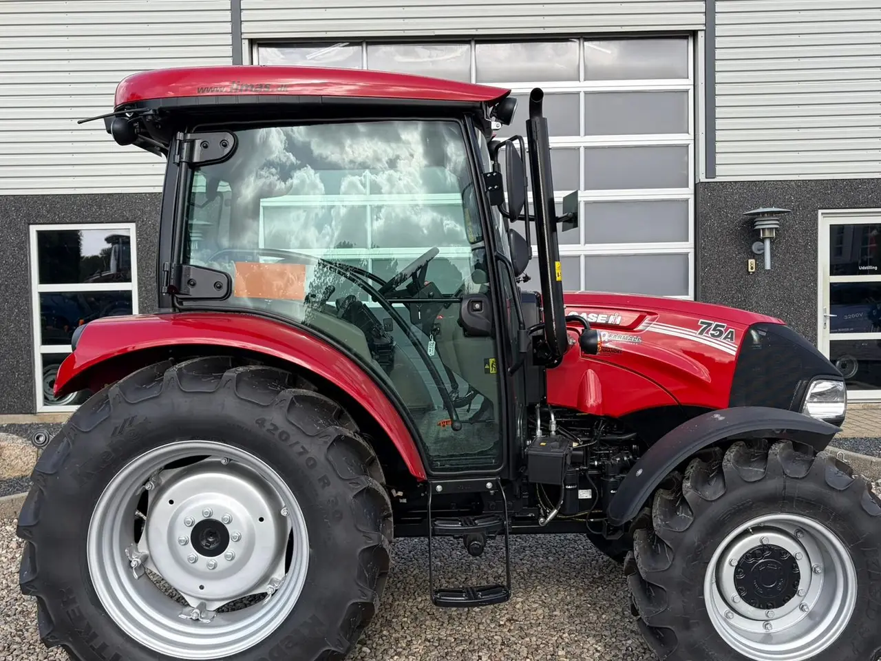 Billede 14 - Case IH Farmall 75 A med vendegear og brede hjul