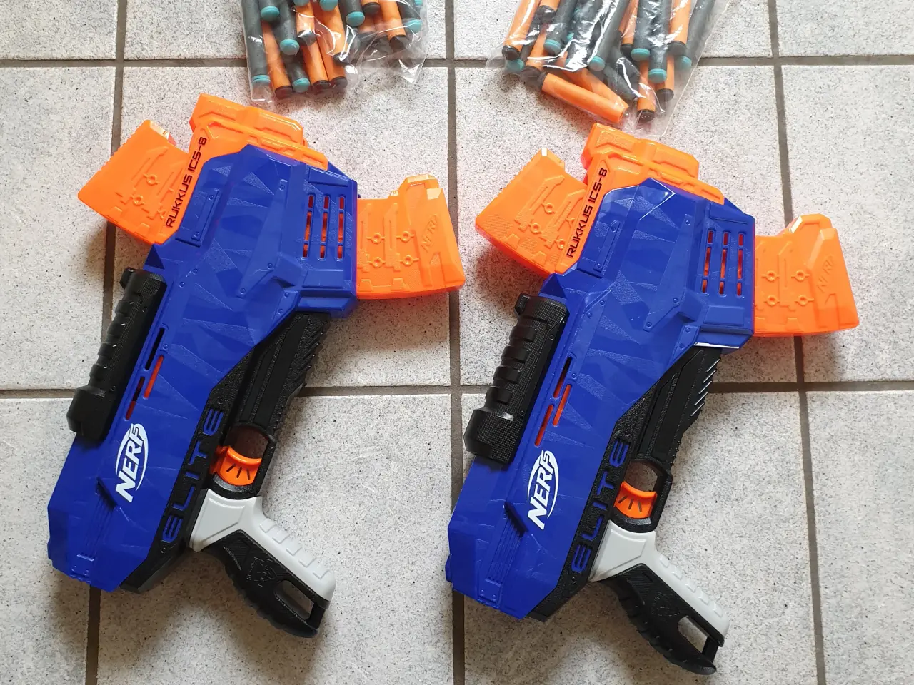 Billede 1 - Nerf + skumpile 