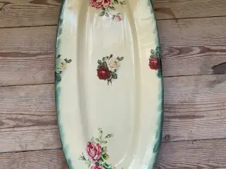 Oval fad med roser/ blomster