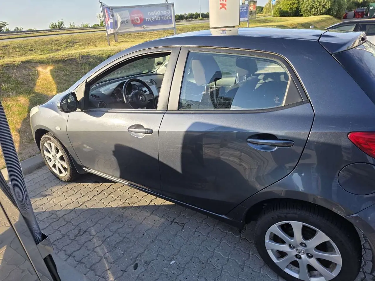 Billede 1 - Pæn Mazda 2