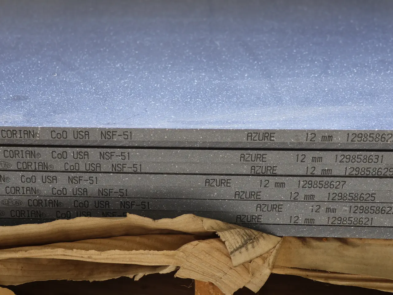 Billede 4 -  9 Stk Corian Azure plader 12mm L ca 366 / B 76cm