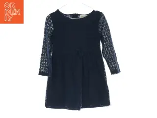 Kjole fra H&M (str. 110/116)