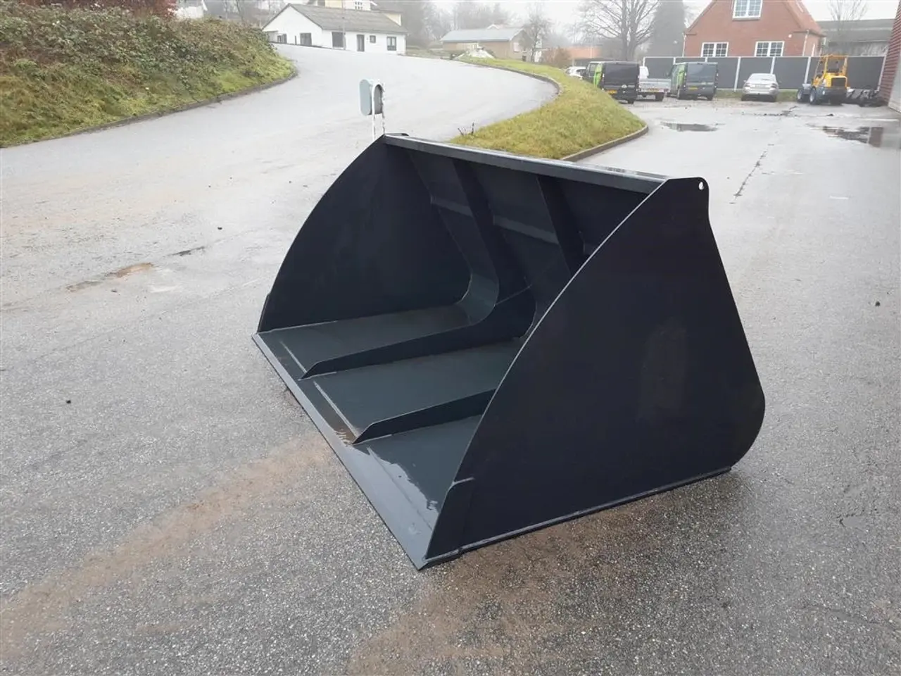 Billede 2 - - - - volume skovl