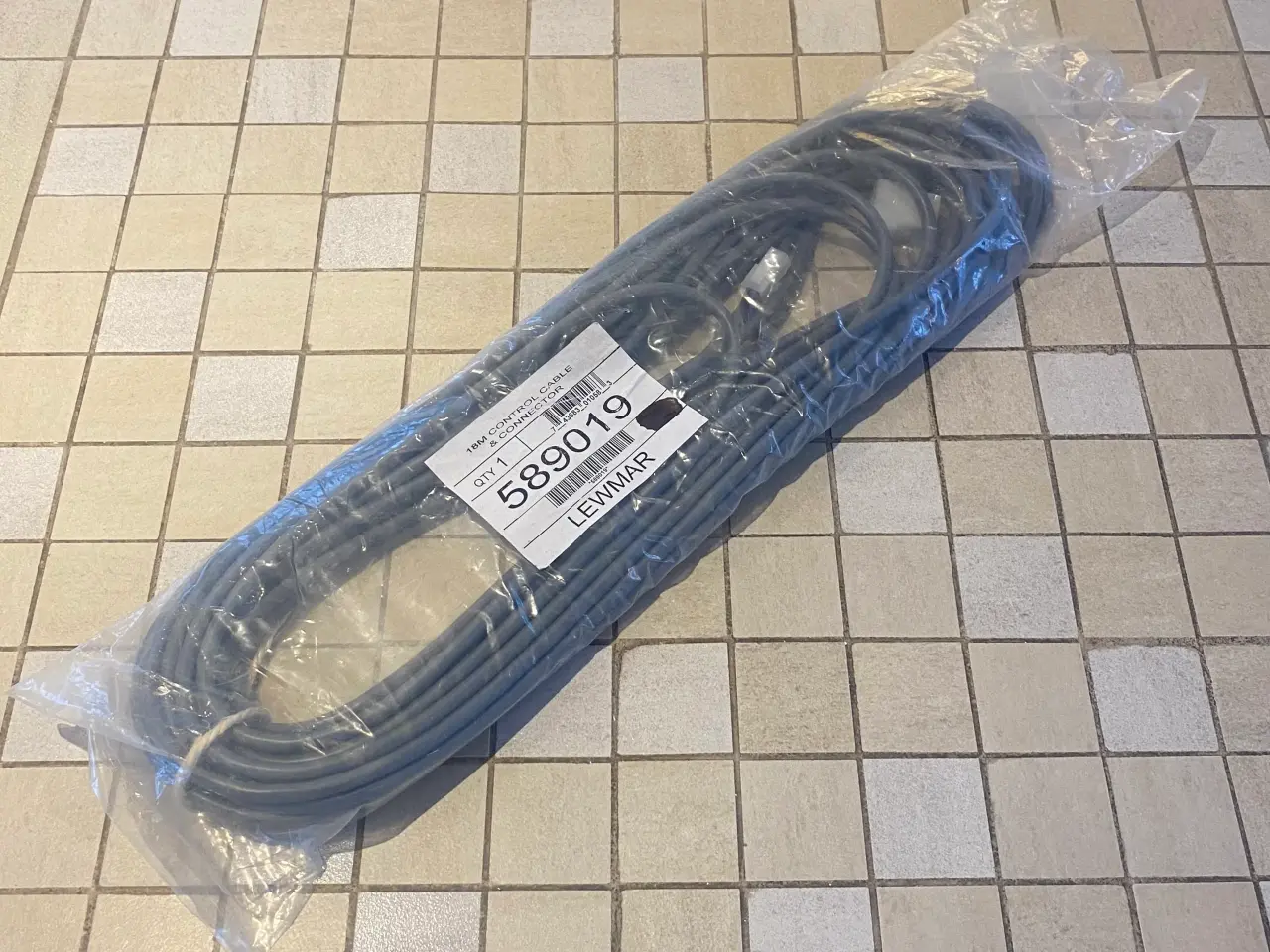 Billede 2 - Lewmar Control Cable & Connector
