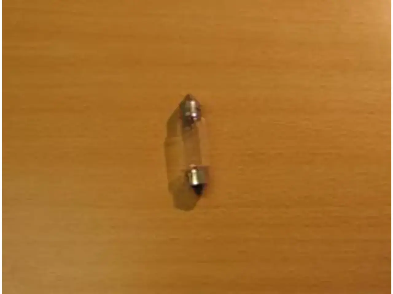 Billede 1 - Pære 12V 5W Pinol 38mm