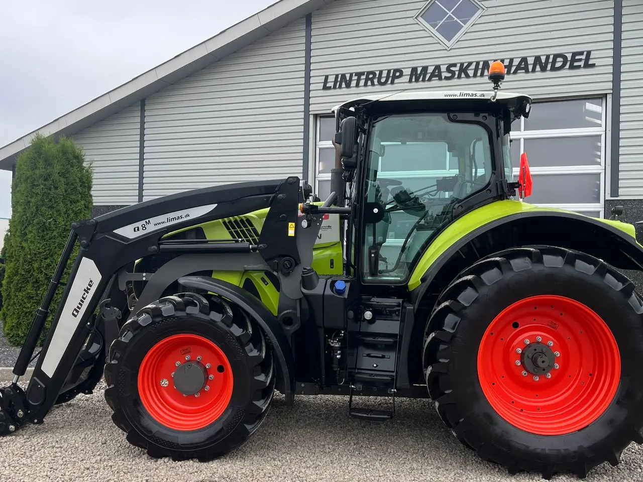 Billede 14 - CLAAS Axion 810 CMATIC Med frontlift og frontlæsser