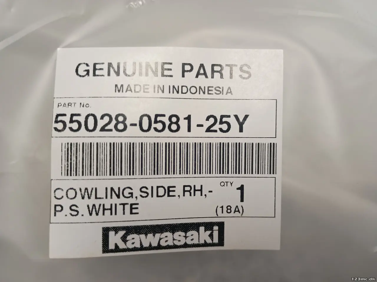 Billede 3 - COWLING,SIDE,RH,P.S.WHITE