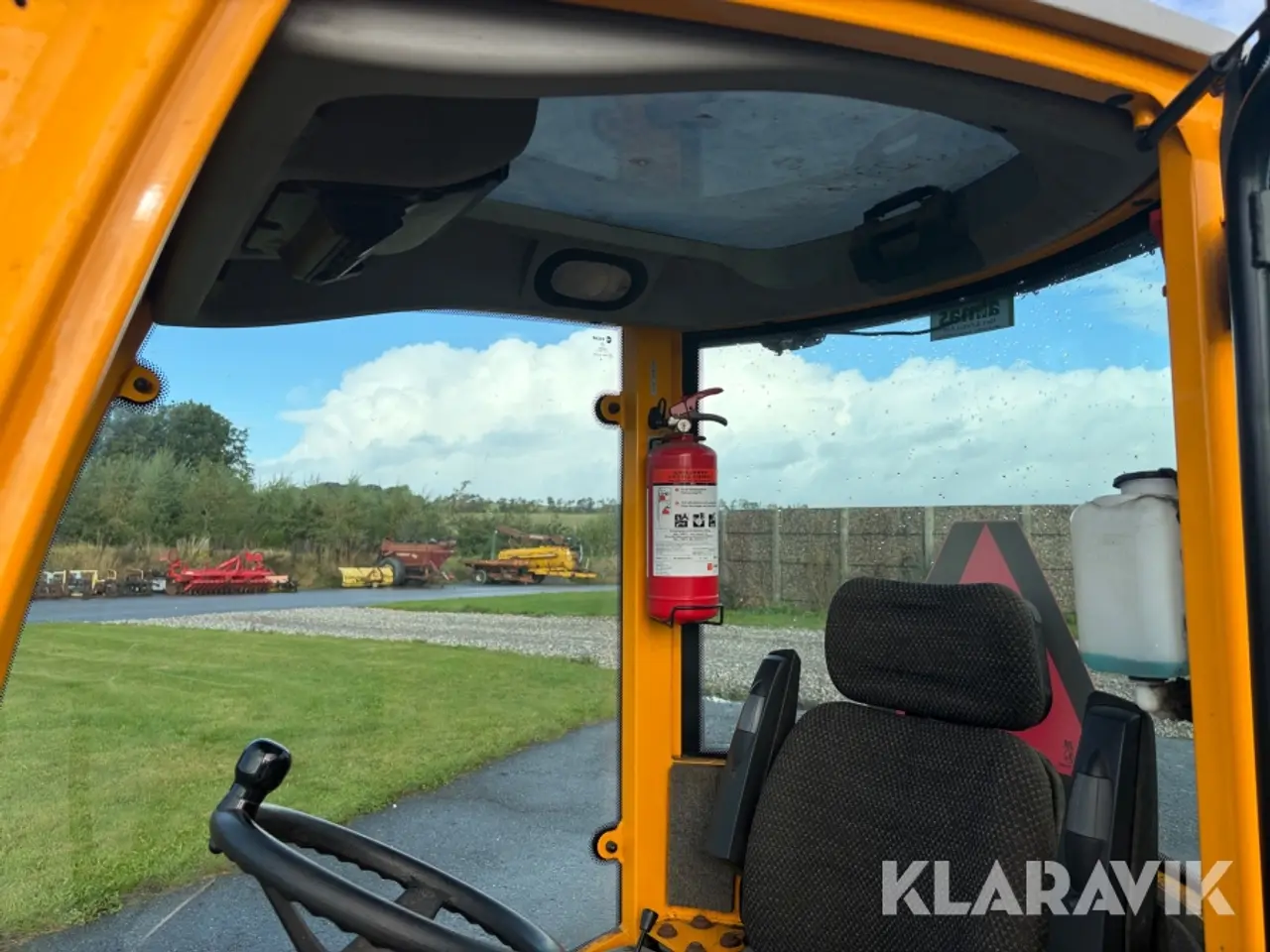 Billede 10 - Redskabsbære Belos Trans Pro 3440 med kost og sneplov
