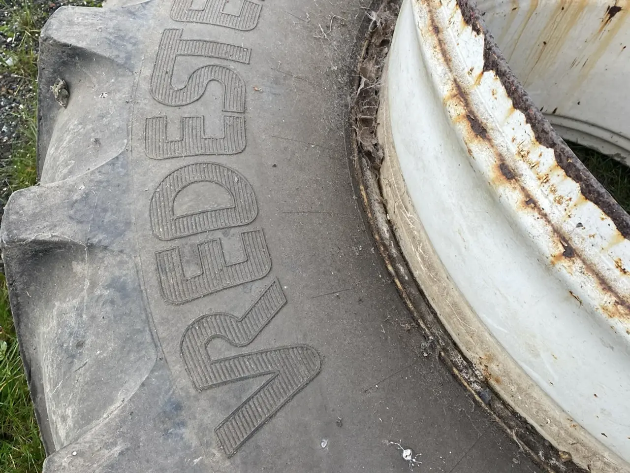 Billede 3 - Tvillinge hjul 710/70 r42