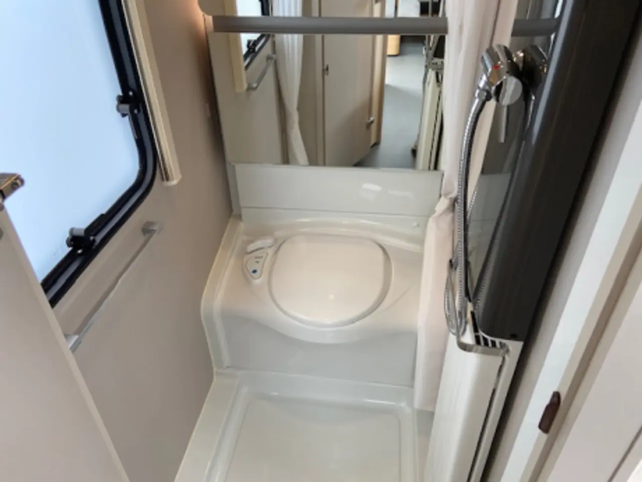 Billede 12 - Adria Adora 522 UP Alde