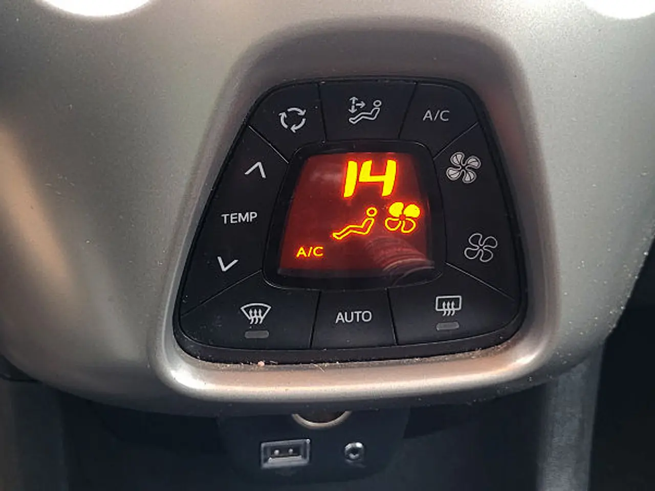 Billede 11 - Økobil Citroen C1, 23.3 km/l