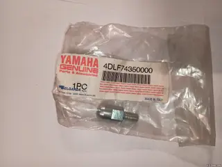 Yamaha BOLT