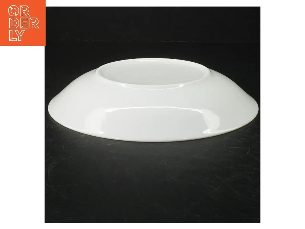 Billede 3 - Hvide porcelænstallerkener (str. Ø. 22 cm)