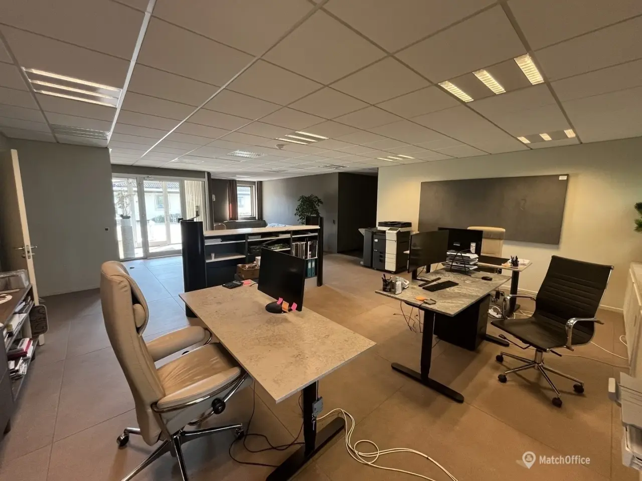 Billede 3 - Super præsentabelt showroom centralt i Hillerøds erhvervskvarter