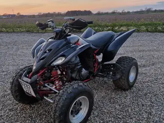 Yamaha raptor 350