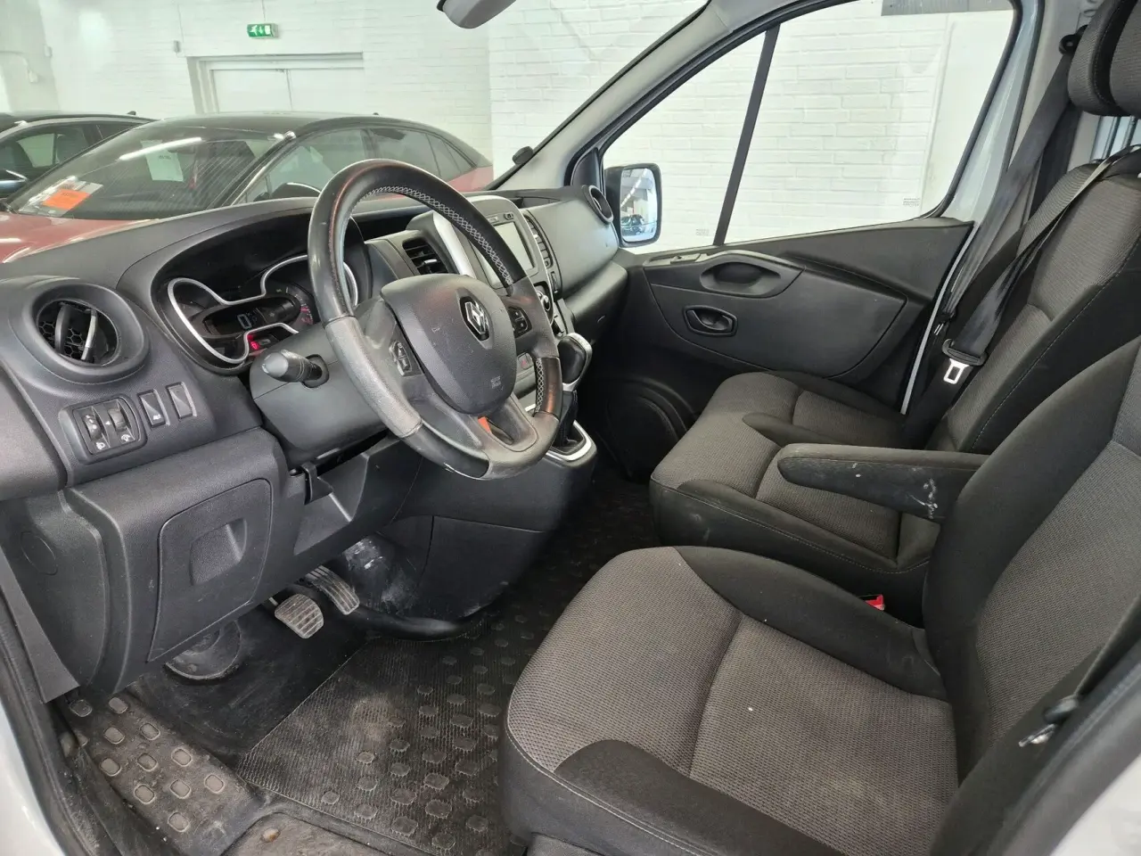 Billede 6 - Renault Trafic T29 L2H1 2,0 DCI 145HK Van 6g Aut.
