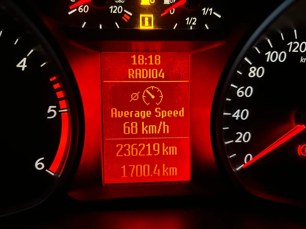 Billede 4 - Nysynet 8/4 2026 7 personers s Max få km 