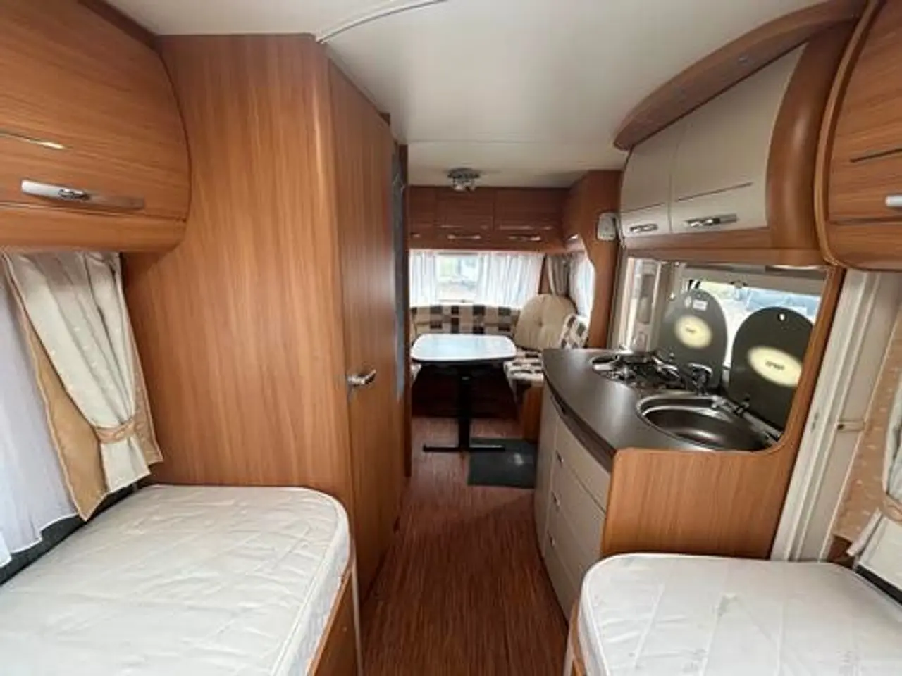 Billede 8 - Hobby DE LUXE 460 LU