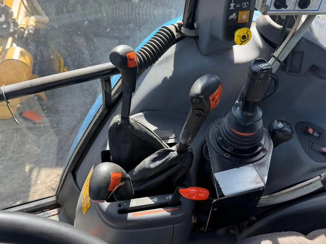 Billede 11 - New Holland TS100 Fin TS100 med rabatklipper