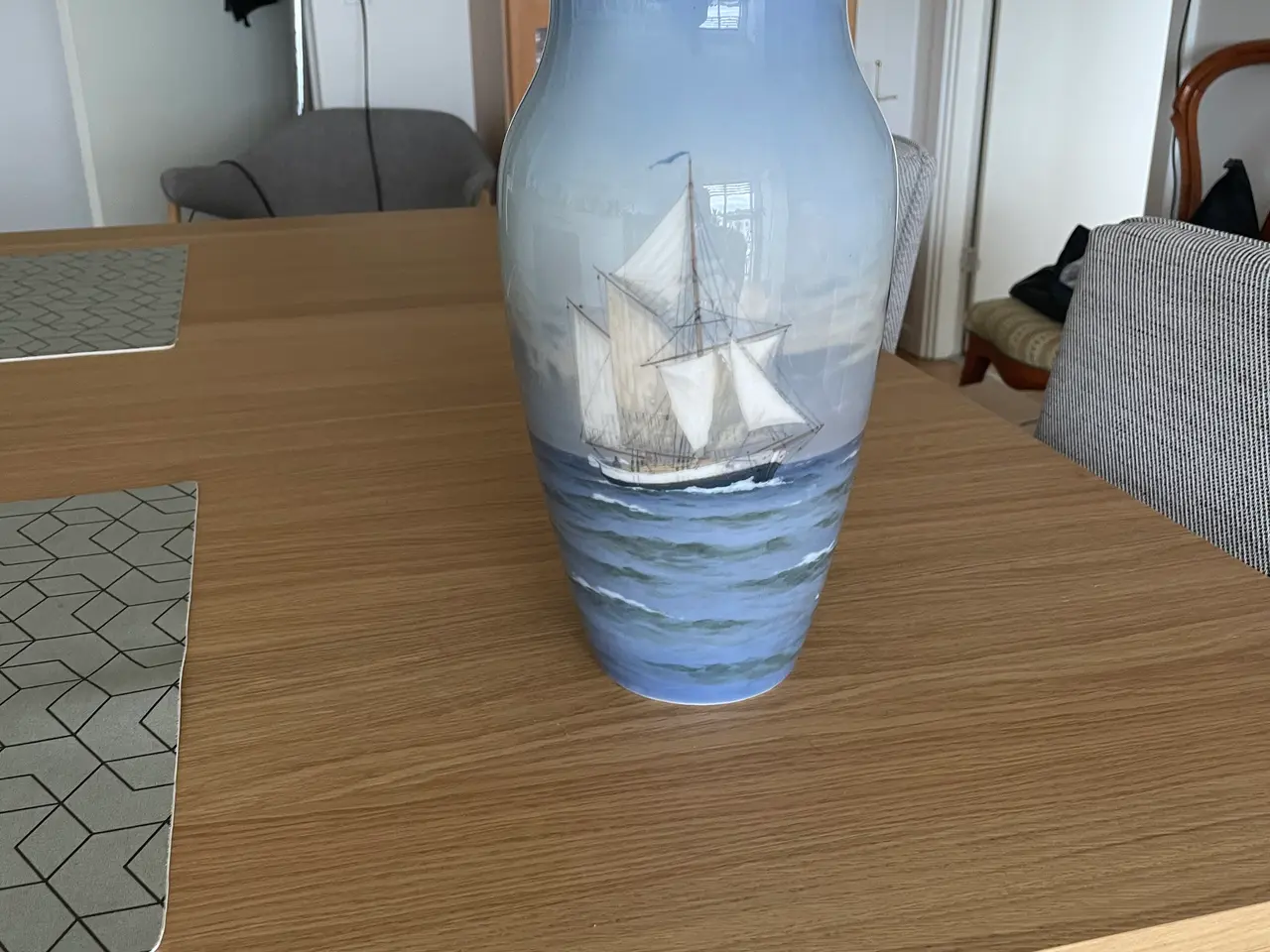 Billede 1 - Kgl. Porcelænsvase