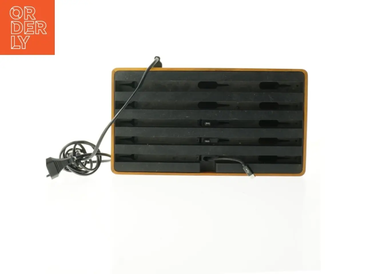 Billede 1 - All dock ladestation (str. 33x18,5 cm)