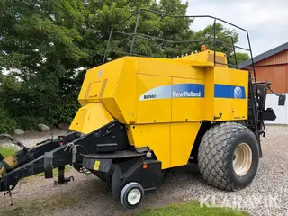 Bigballepresser New Holland BB980
