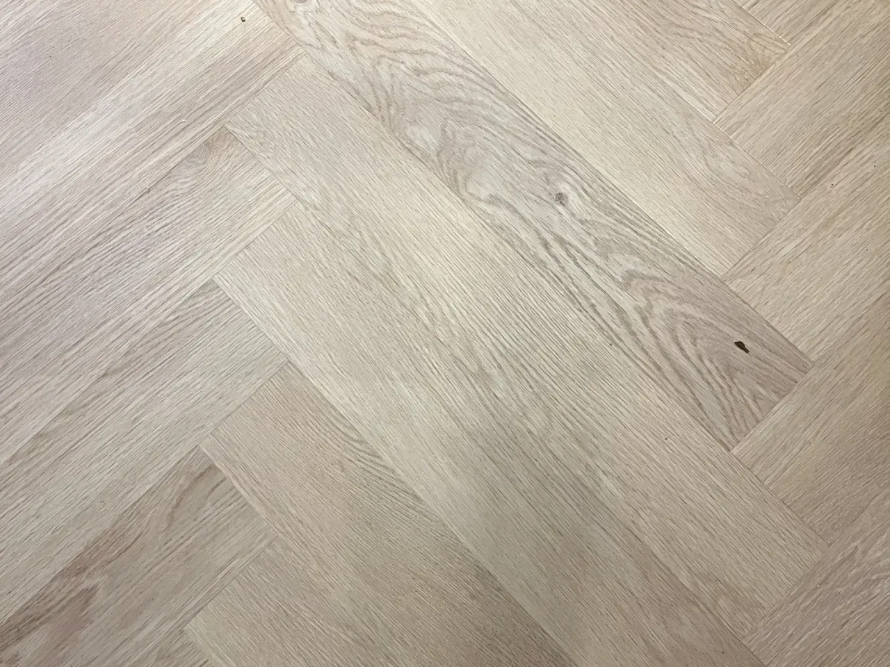 Billede 1 - Gulv / sildebensgulv