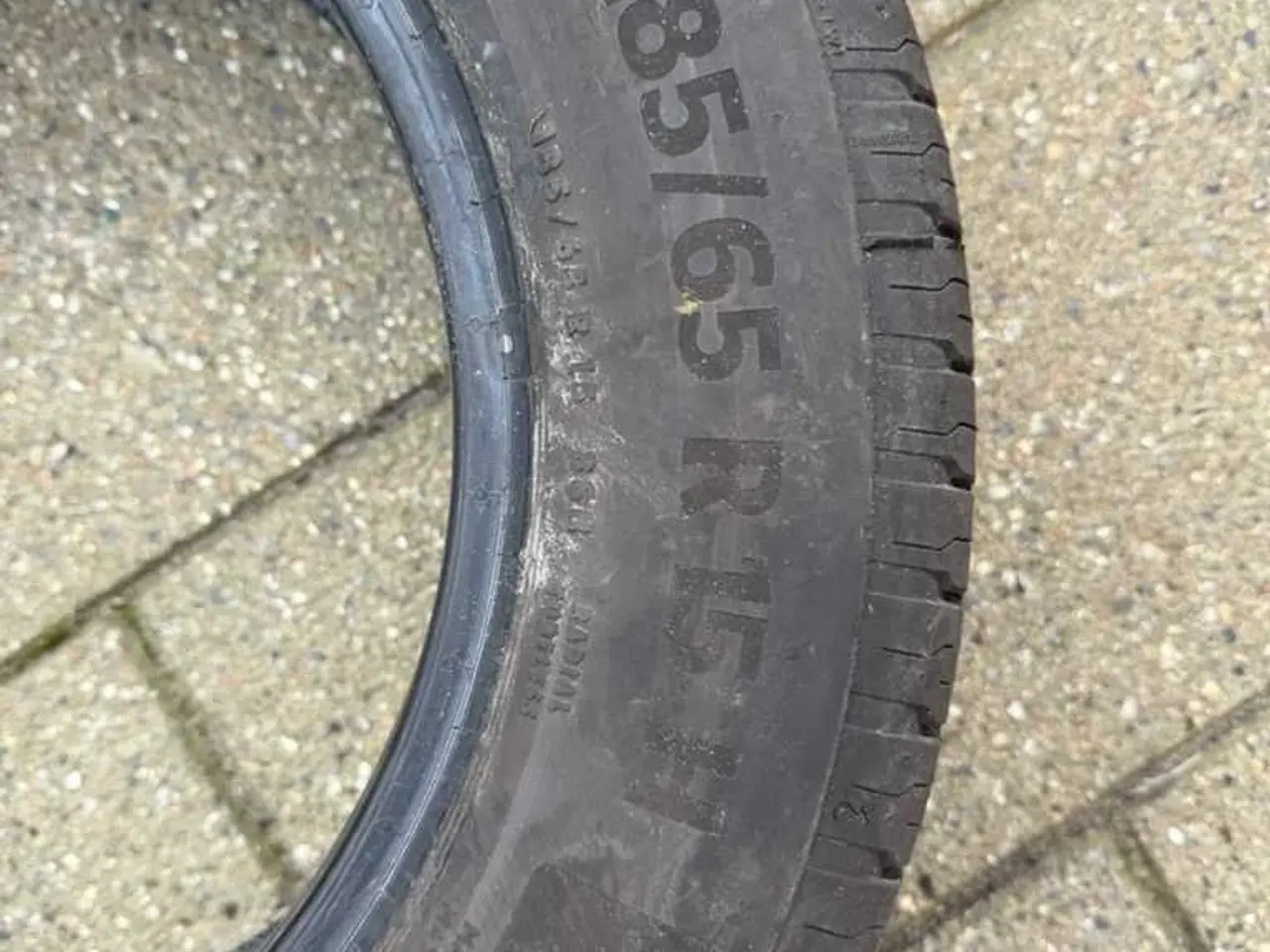 Billede 4 - Billige dæk 185/65 R15H sommer dæk sæt
