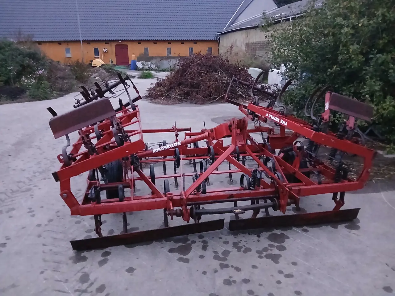 Billede 1 - Kongskilde såbeds harve