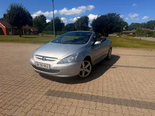 Peugeot 307 CC 2.0 Benzin – Cabriolet med stålhard