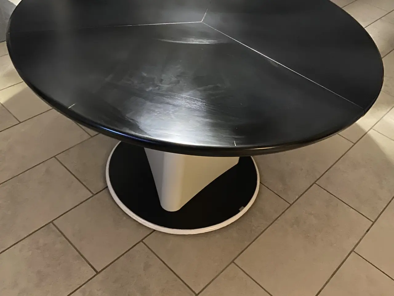Billede 10 - Design bord og 8 stoler