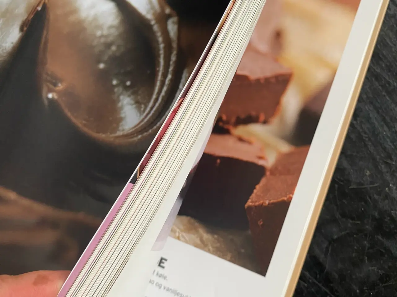 Billede 3 - Chokolade – kogebog med desserter og kager
