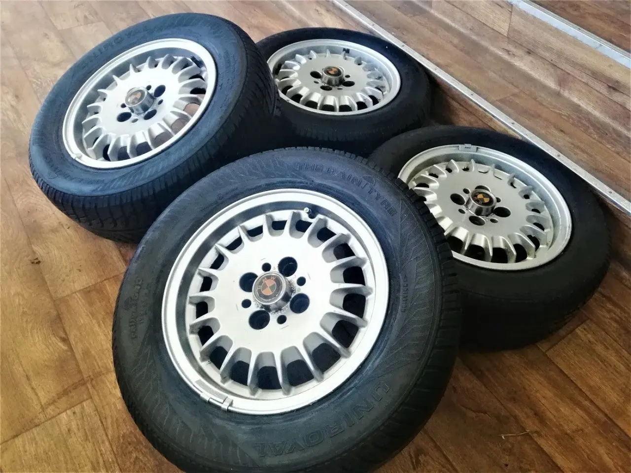 Billede 2 - 4x100 14" BMW E30 old school fra 1985