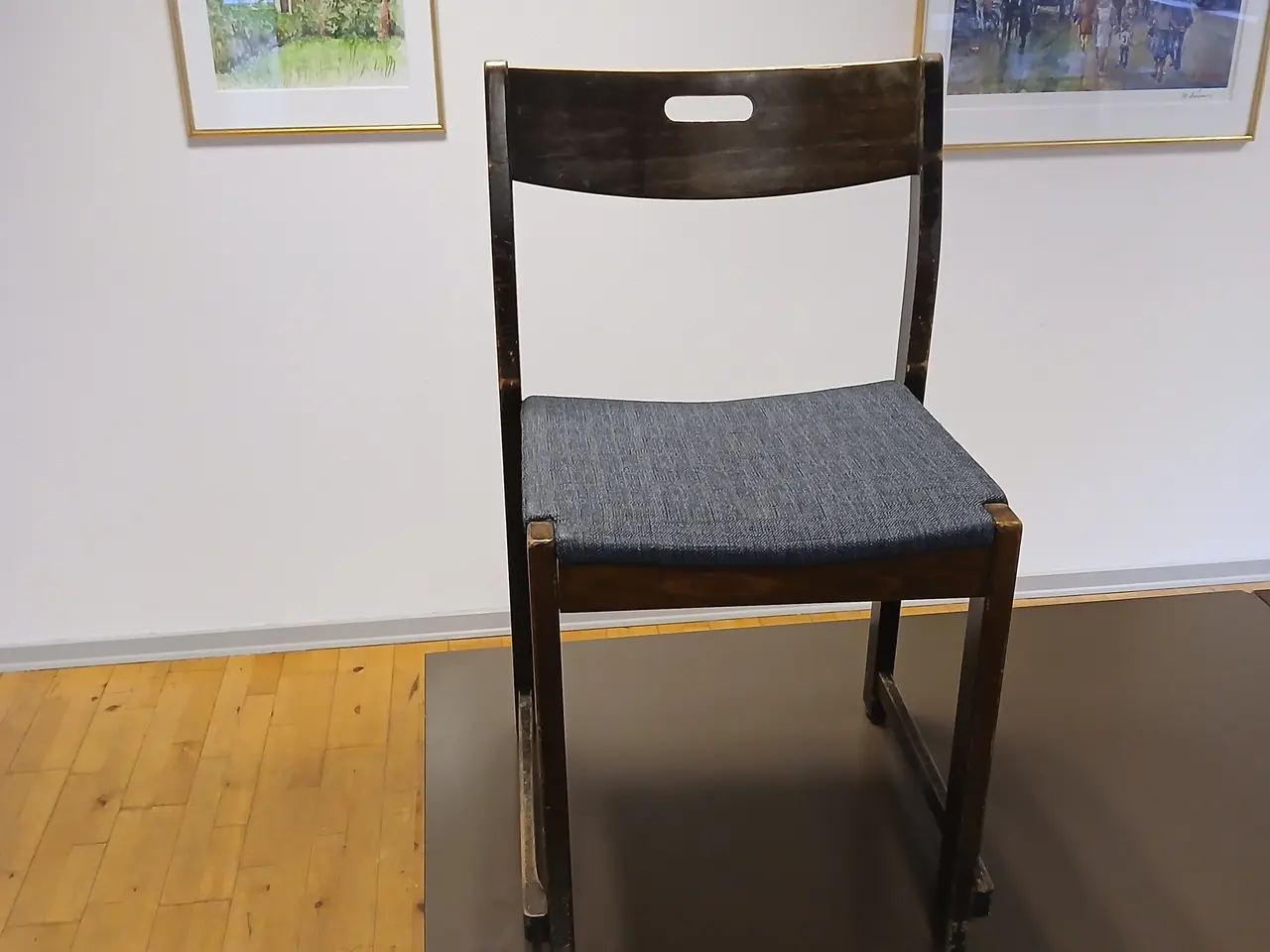Billede 1 - Stole , borde og mellemlægsplader